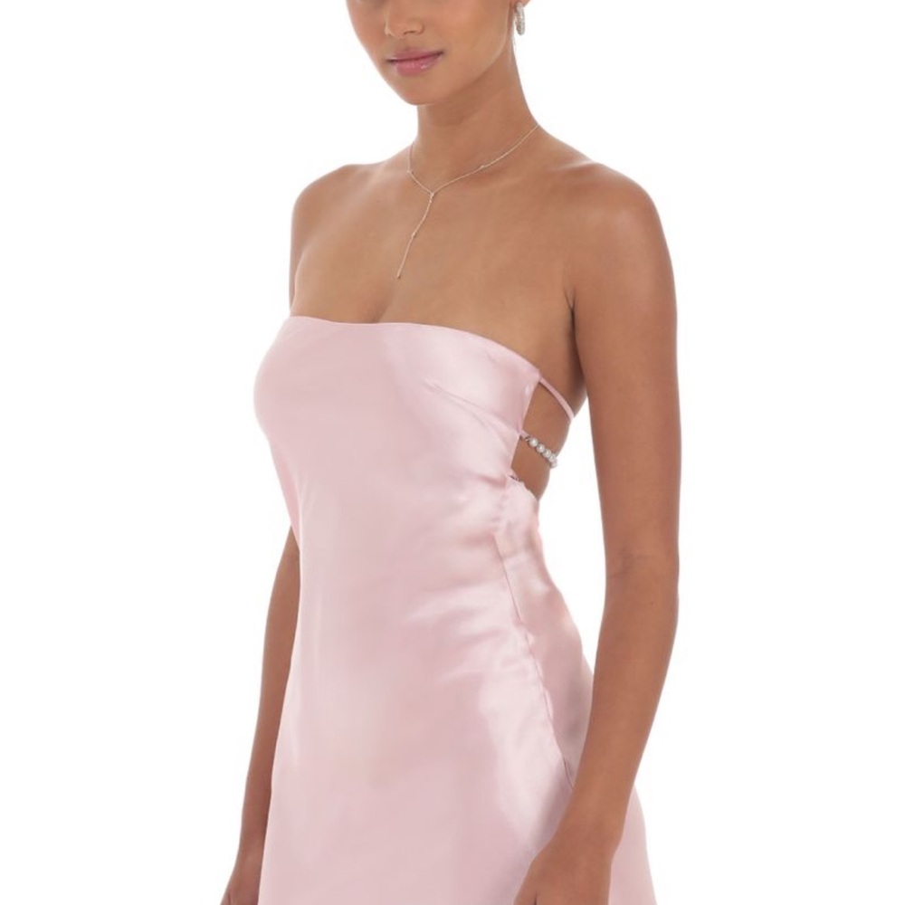 BRAND NEW Lucy in the Sky Blush Strapless Mini Dress - pearl back